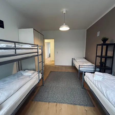 2 Schlafzimmer-balkon-kueche-parkplatz-designerbad Apartament *